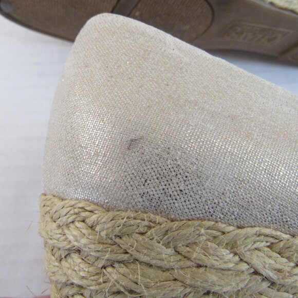 Chaps Metallic Gold Peep Toe Slip On Wedge Espadrilles Dakoda Sandals Size 6B - Picture 8 of 10